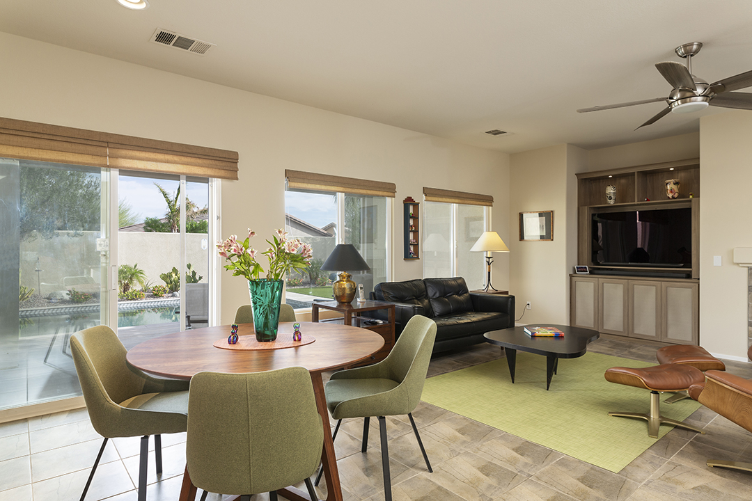 Front of 1280 Oro Ridge in Palm Springs California