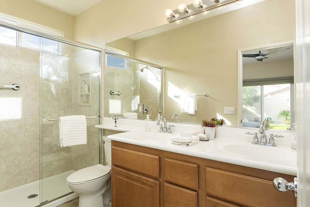 Design photo of 1280 Oro Ridge in Palm Springs California