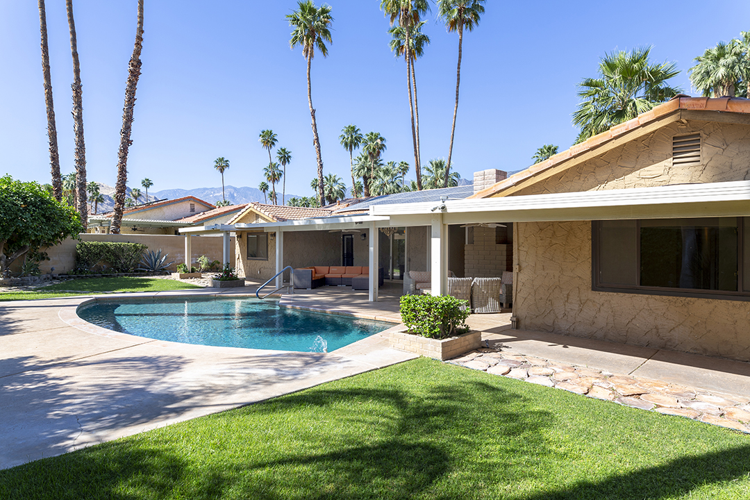 Stunning interior photos of 1332 S Beverly Drive in Palm Springs, CA