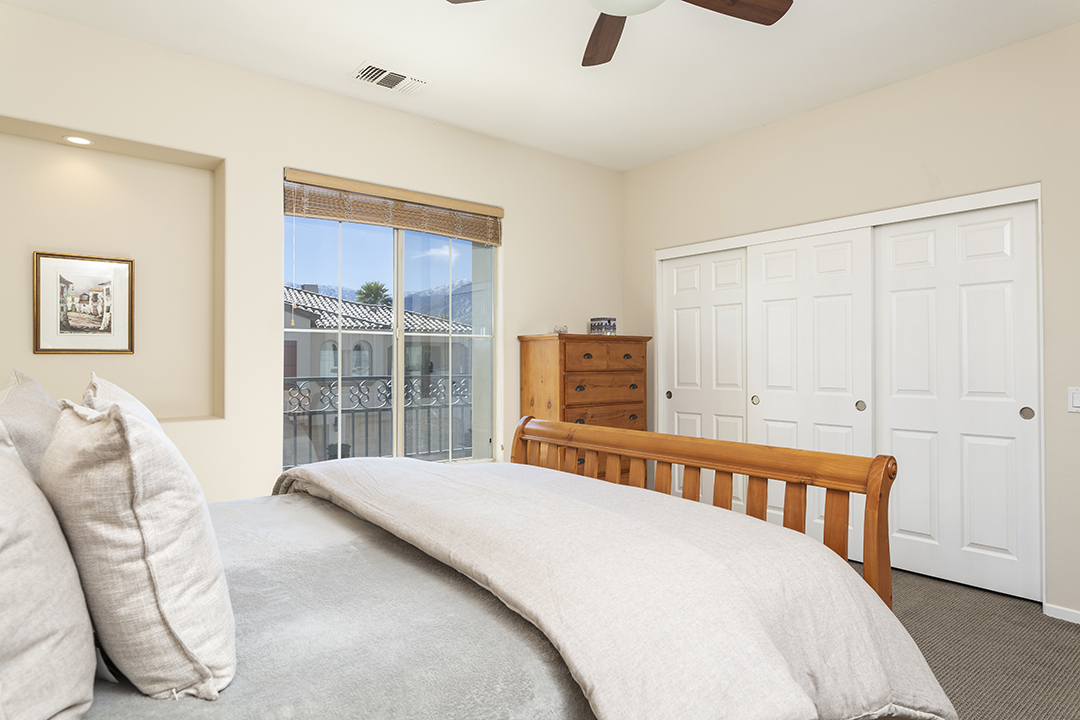 Interior design of 1370 Yermo Drive South in Palm Springs California