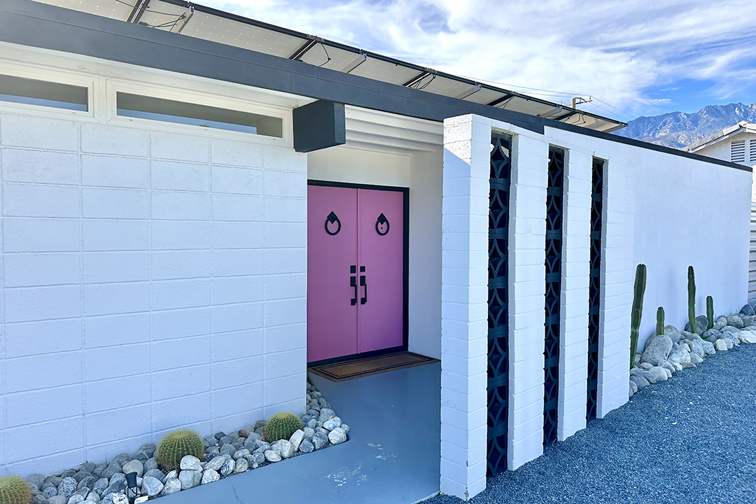Front of 2899 E San Juan Road in Palm Springs California