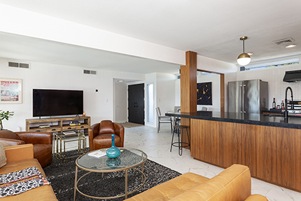 Interior of 2899 E San Juan Road in Palm Springs California